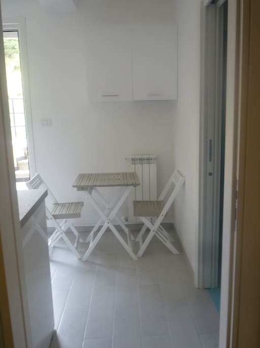 TAVOLINO INTERNO