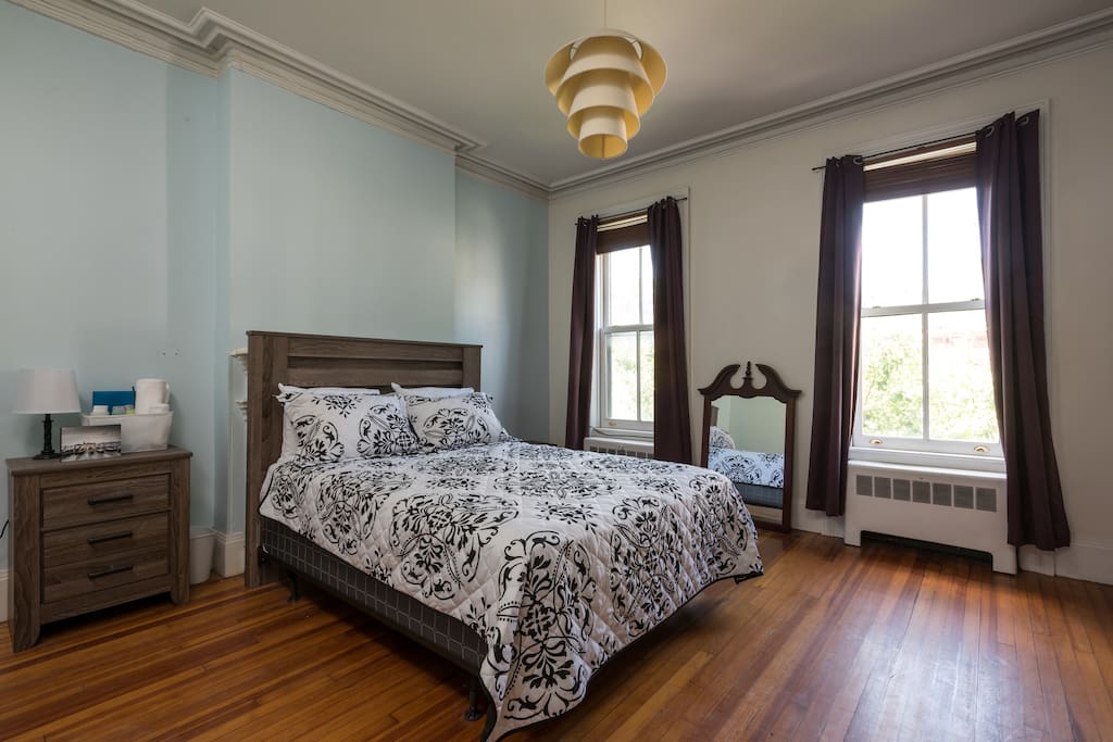 Main bedroom