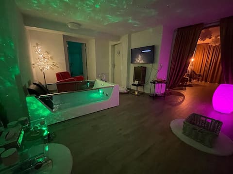 Escape Private SPA l mit Whirlpool & FinSauna