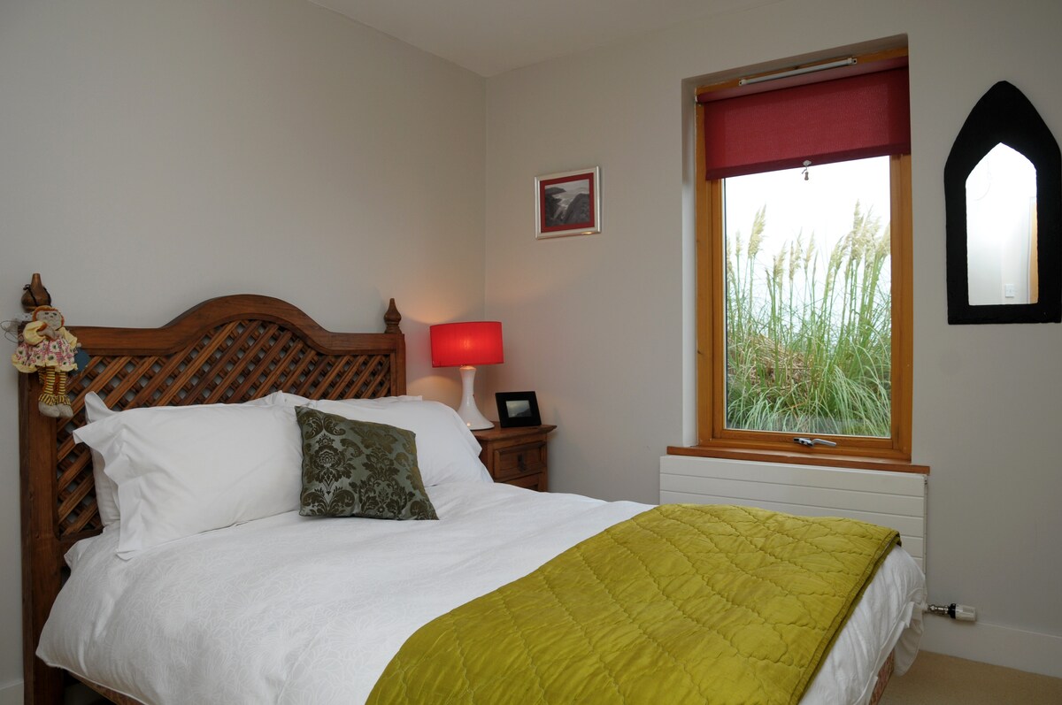 Dvojlôžková spálňa na prízemí