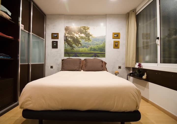 Warm apartment Gràcia 40 m2 Equipped.