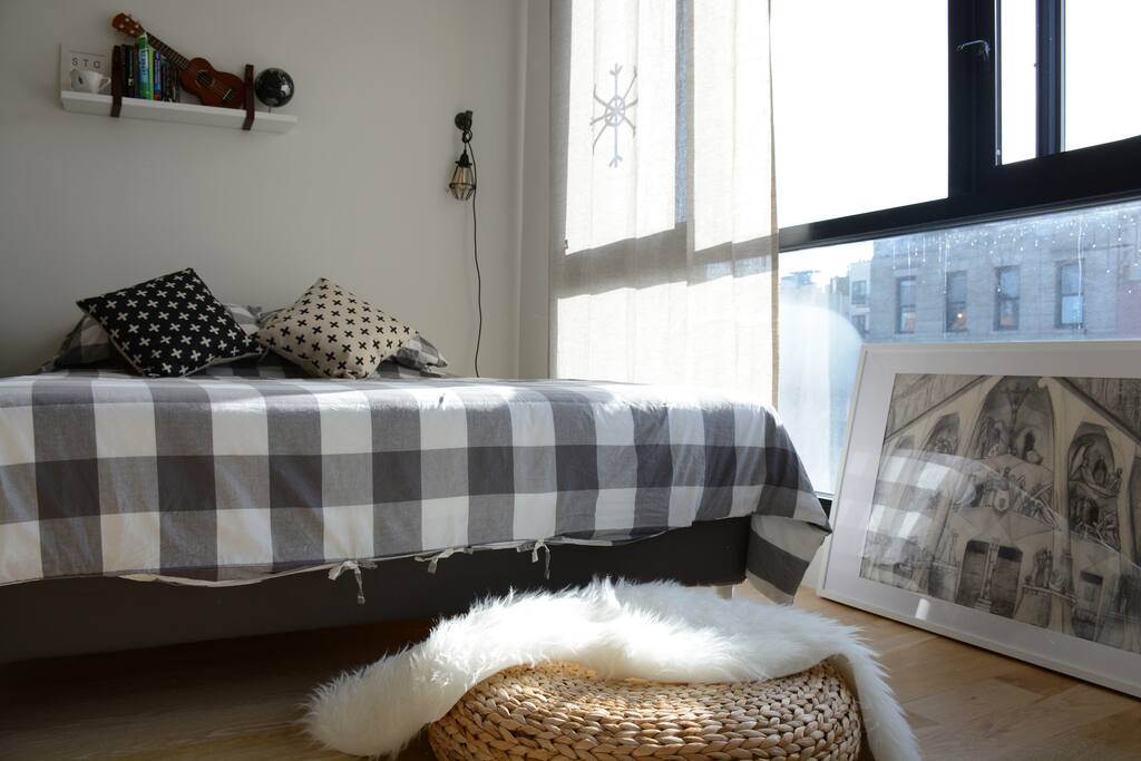 very comfy queens size bed