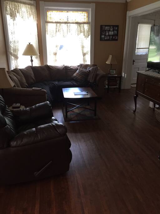 Living Room with 65" tv