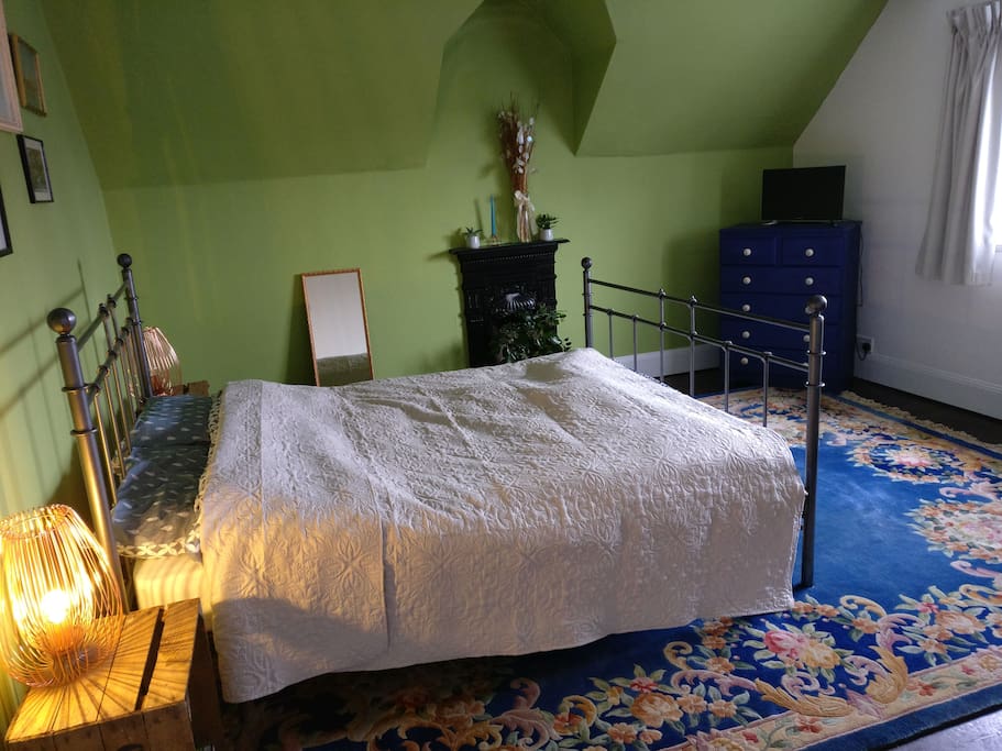Large bedroom