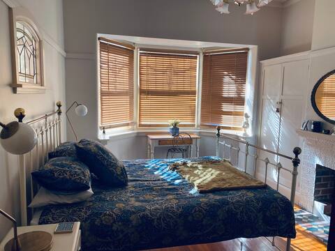 Stylish Heritage Retreat in the Heart of Ballarat