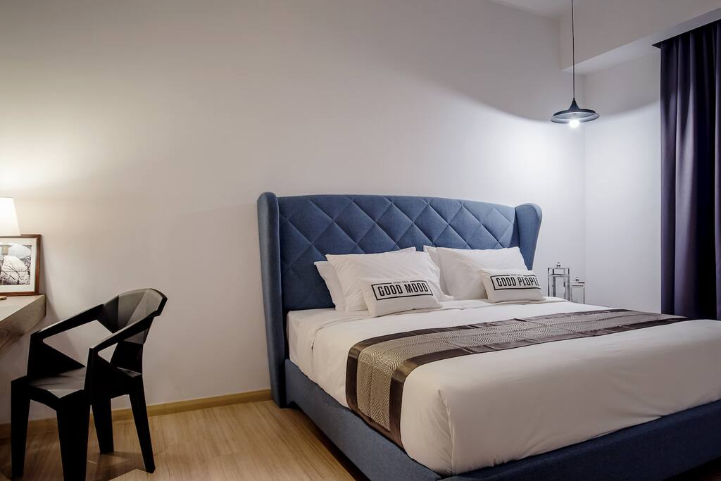 King Size Bed