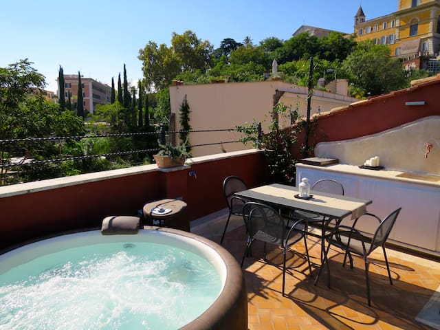 Cedro Jacuzzi Penthouse