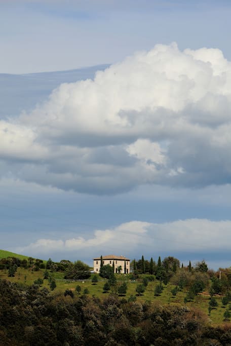 Veduta del Casale Oglieto