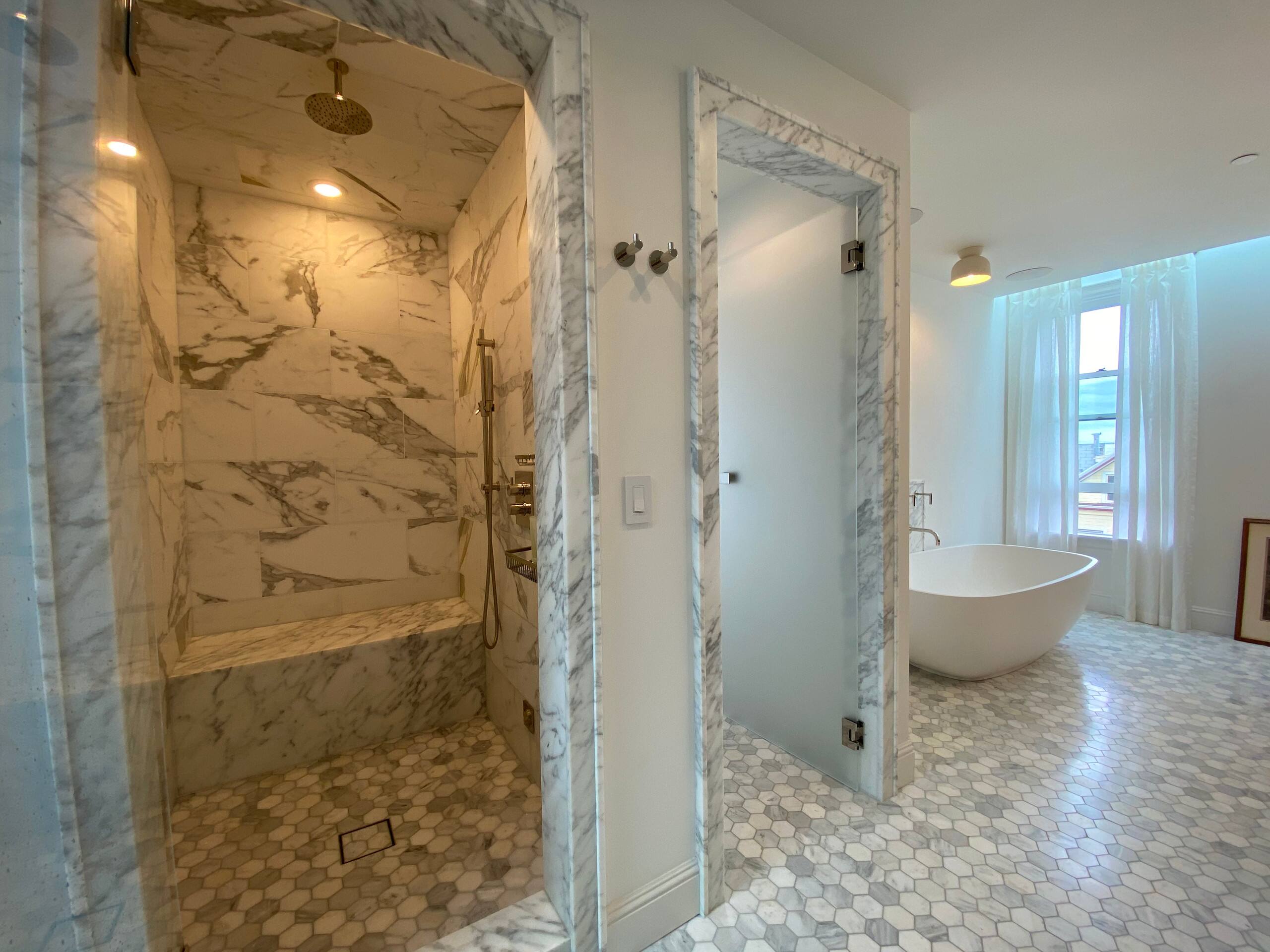 Home in San Francisco · ★5.0 · 4 bedrooms · 5 beds · 4 baths - Image 14