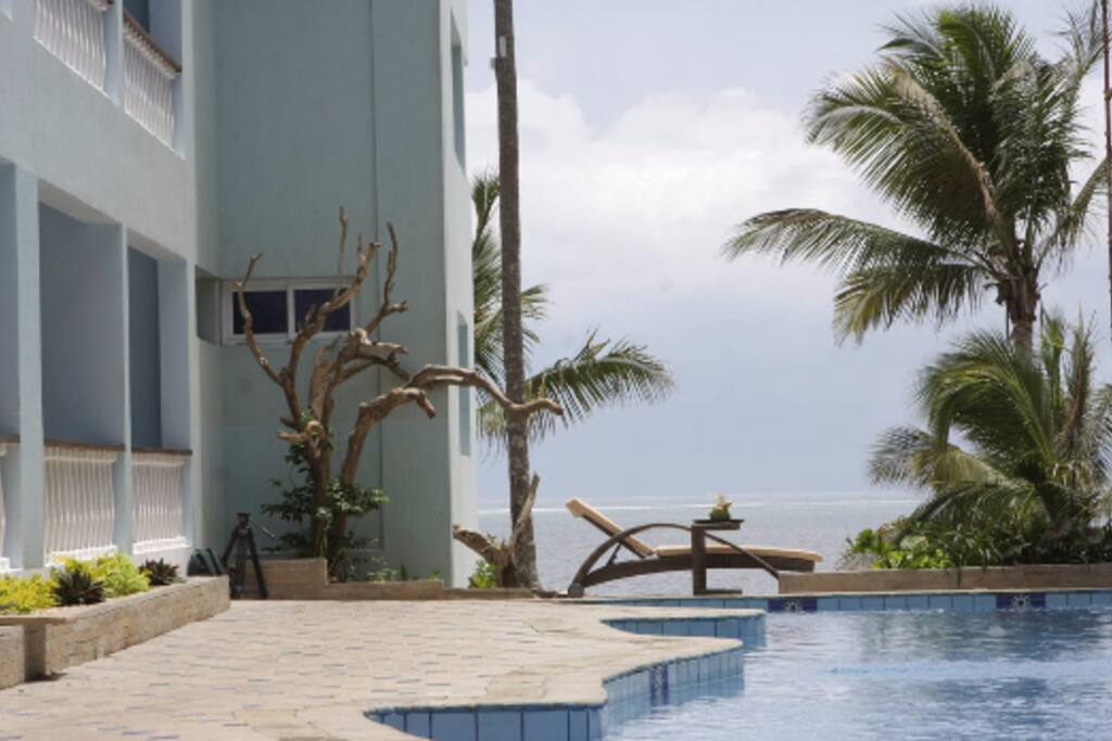Relaxing pool with ocean view