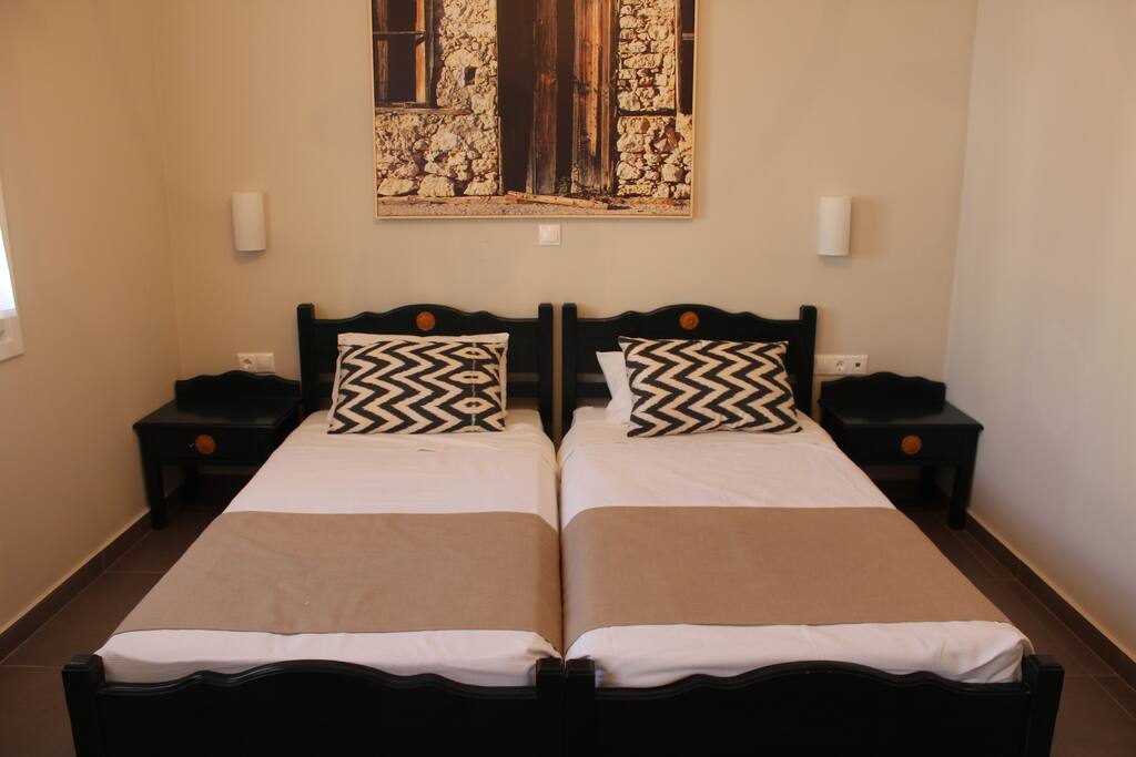 room 8