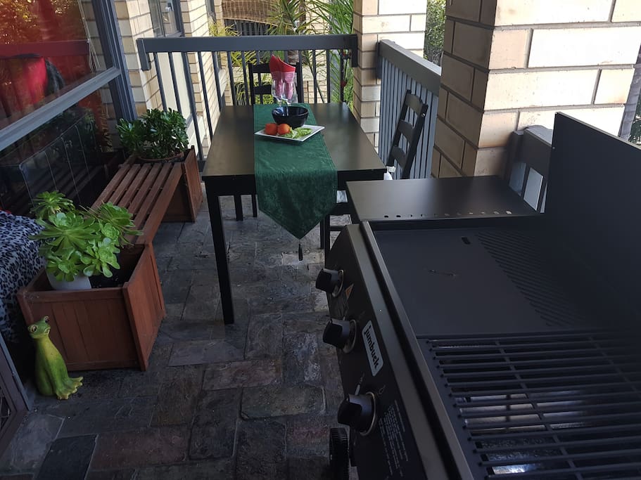 Undercroft balcony & BBQ area