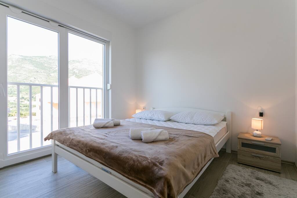 Master bedroom with A/C