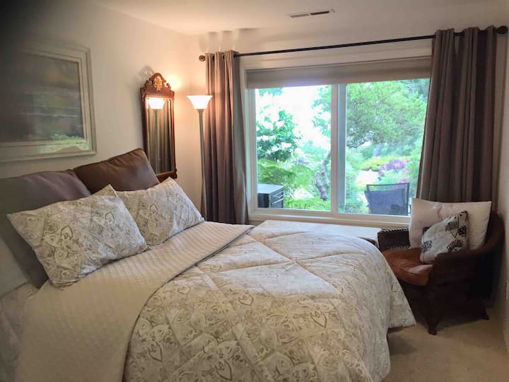 Port Ludlow Guest Suite With Water Views! Guest suites for Rent in