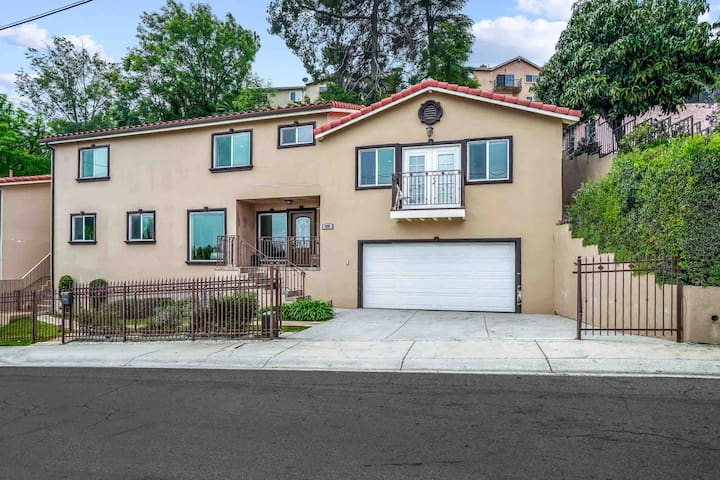 Spacious – Entire home only minutes From DTLA
