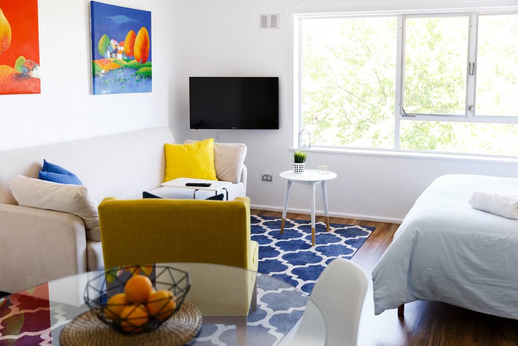 Smart TV with Netflix