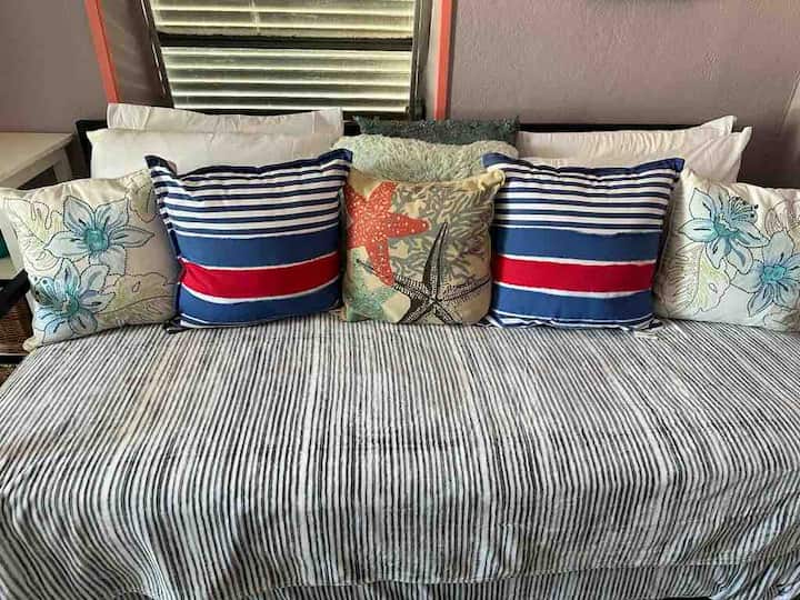 Roshani - Chumba cha kulala cha 2 - Twin plus Trumble