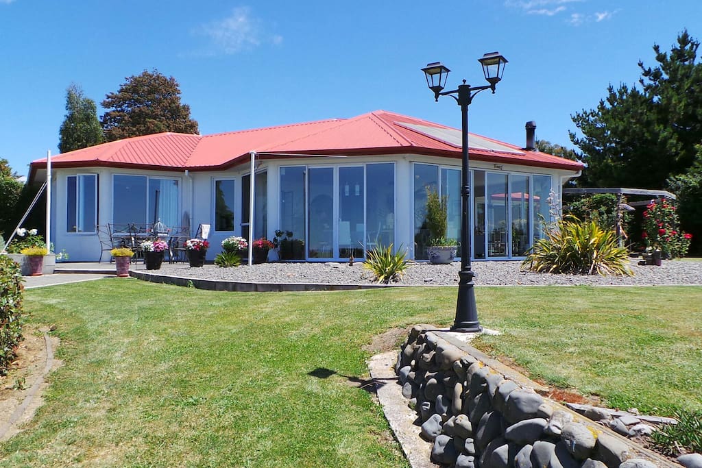The house and garden