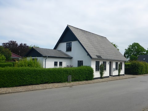 Successful Airbnb property: Attractive vacation home near Flensborg Fjord in Sønderborg