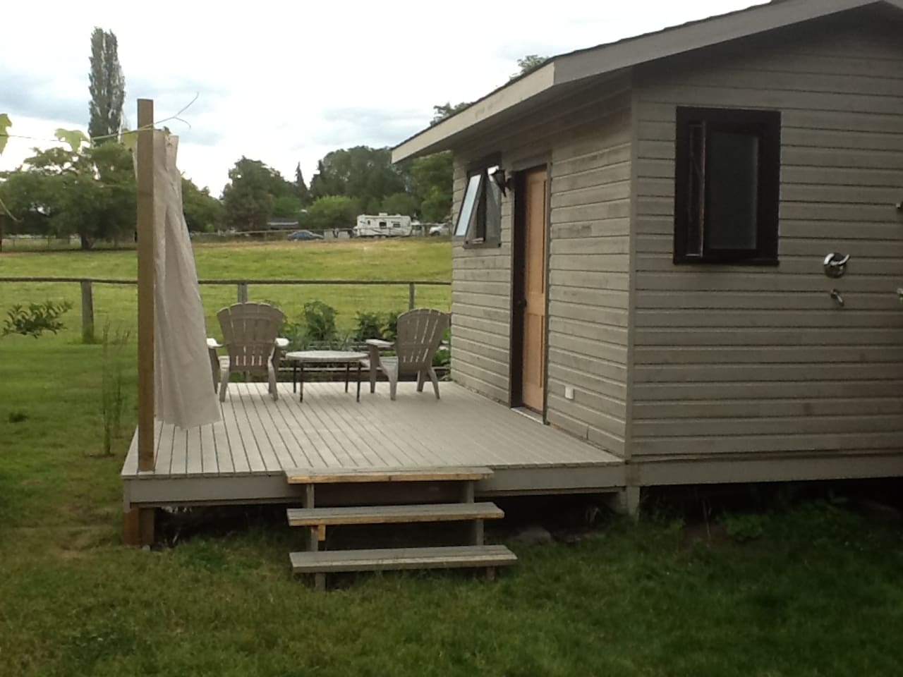 Backyard Cottage In Coldstream Bed And Breakfasts For Rent In CA