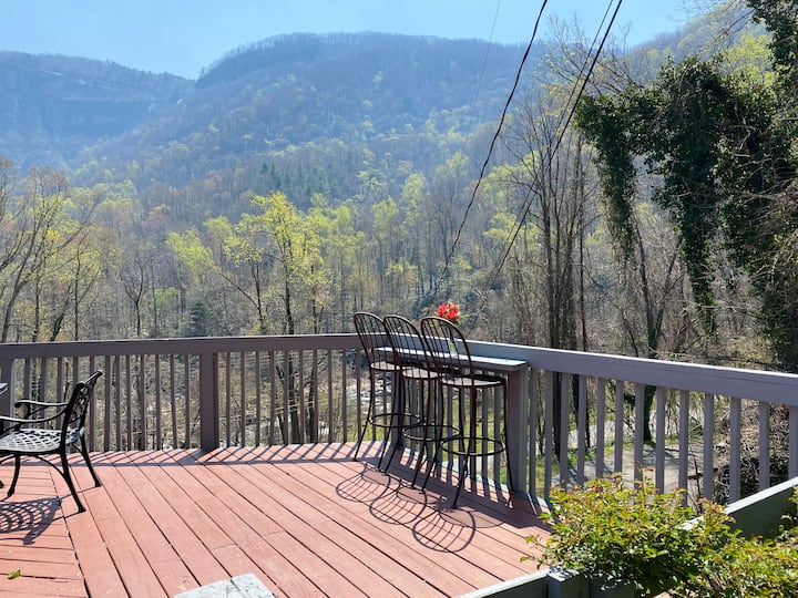 Chimney Rock Cabins Hotel and Cabin Rentals Airbnb