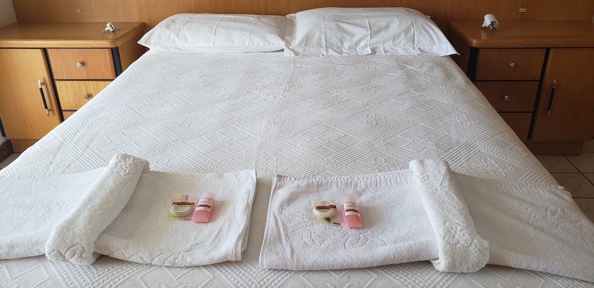 ห้องนอนด้านหน้า