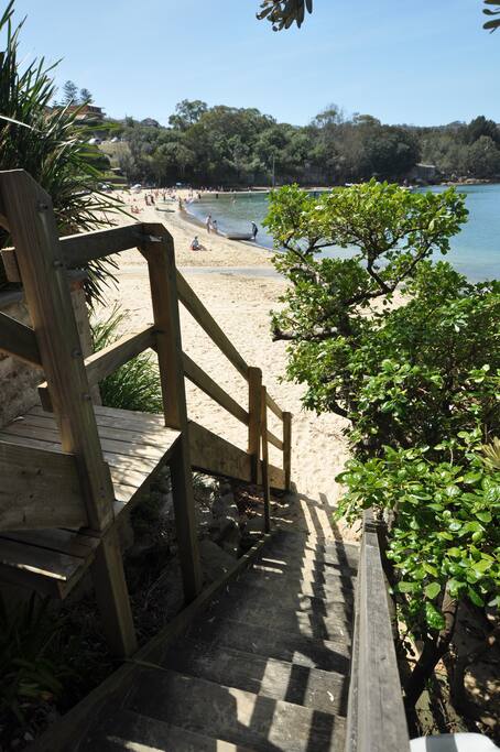 Direct resident access steps to Little Manly Beach