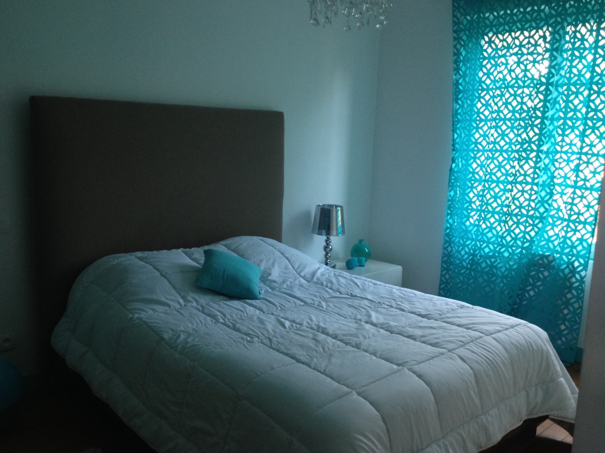 VILLA L OURSIN 50 m from the beach - Houses for Rent in  Merville-Franceville-Plage, Normandie, France - Airbnb, image size:1200x900