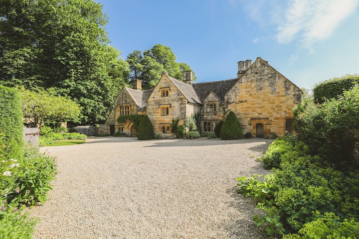 The Manor - Cotswolds