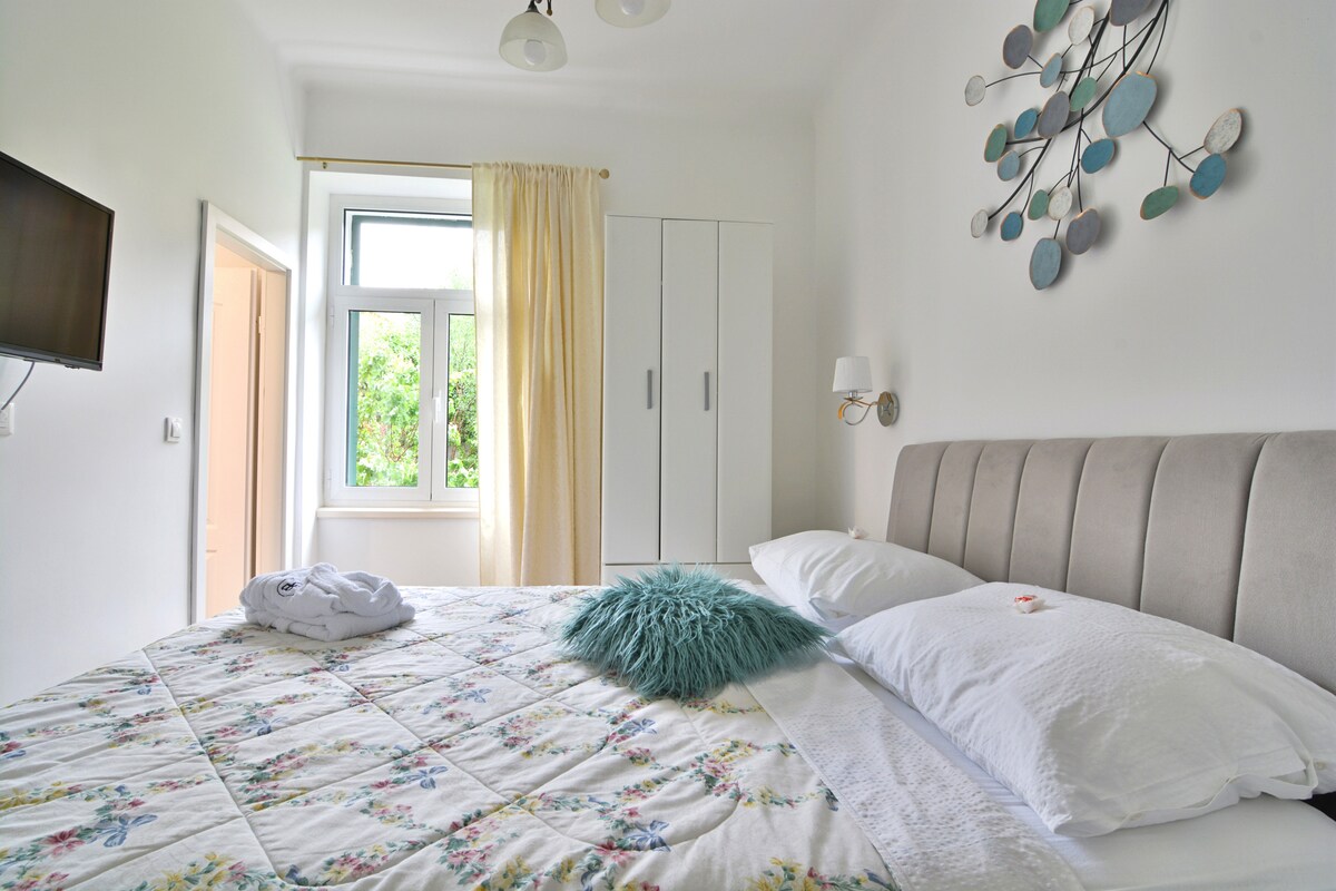 "BLUESTAR" apartment close to the sandy beach