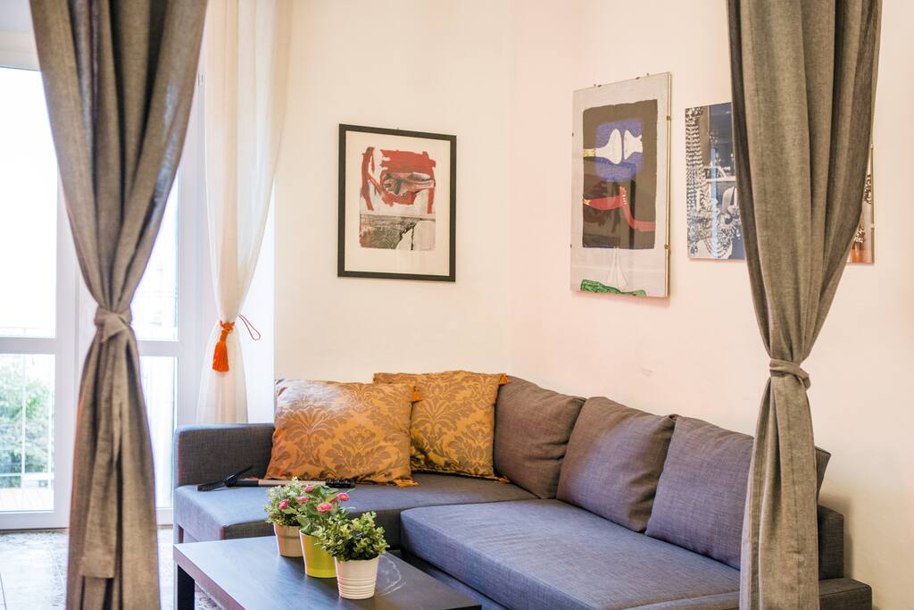Living with sofa bed