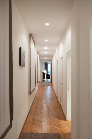 Palazzo Alverà Grand Canal gallery image 4