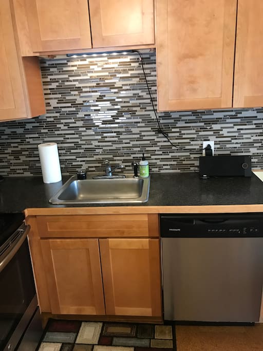 Nice kitchen with dishwasher