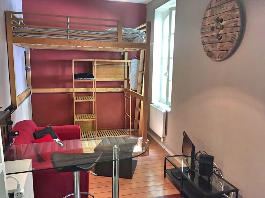 Salon
