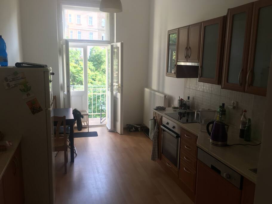 Kitchen+balcony