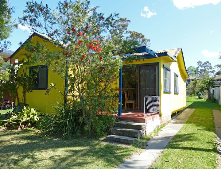 Yellow Cottage - Jervis Bay