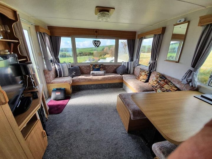 غرفة المعيشة