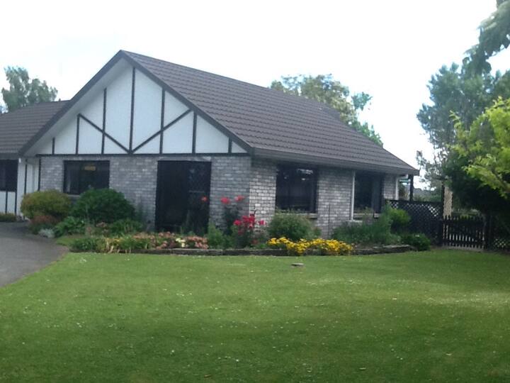 Te Aroha Great little Town Houses for Rent in Te Aroha, Waikato