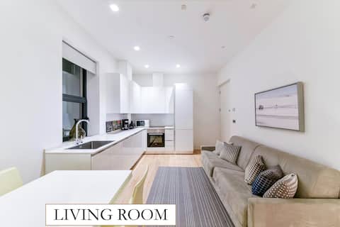 Trafalgar Square - Beautiful & Modern 1 Bedroom