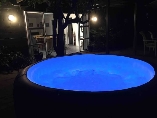 Rokena Spa - private, boutique, Rotorua apartment