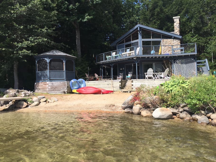 Rustic Lakefront Cottage Chalets for Rent in Moultonborough, New