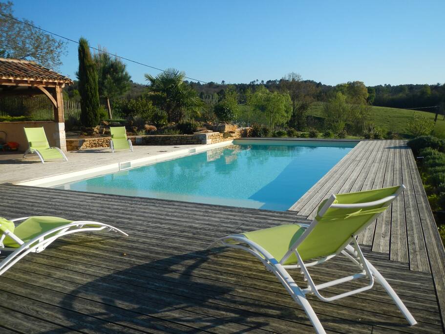 vue sur la piscine