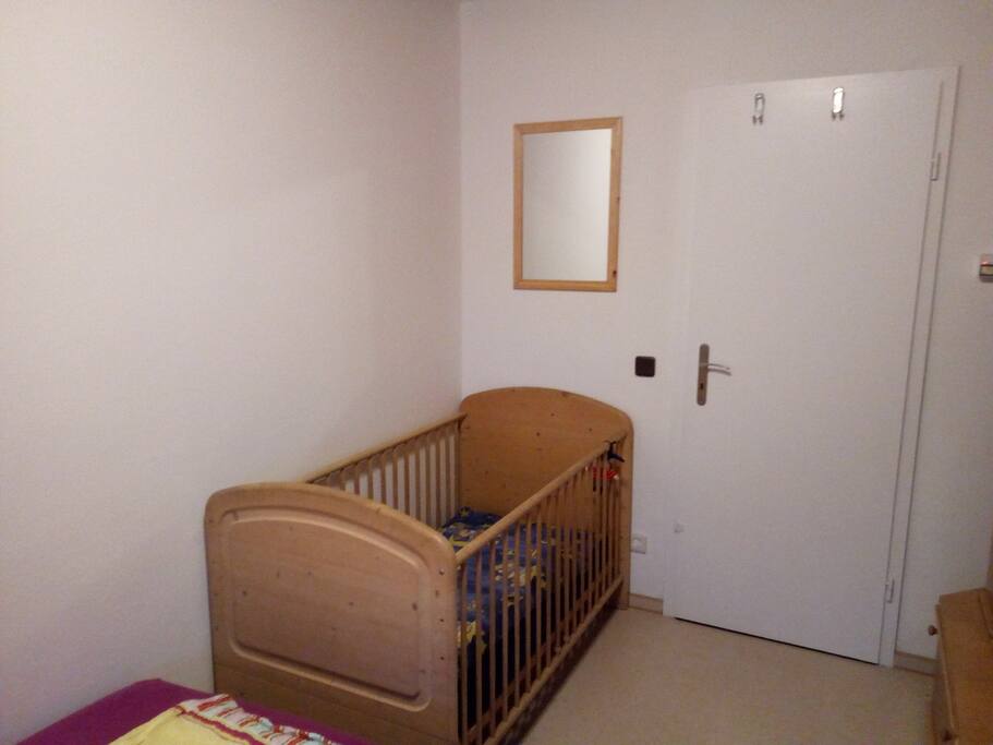 Schlafzimmer
Kinderbett
