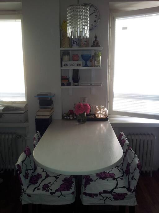 Kitchen table