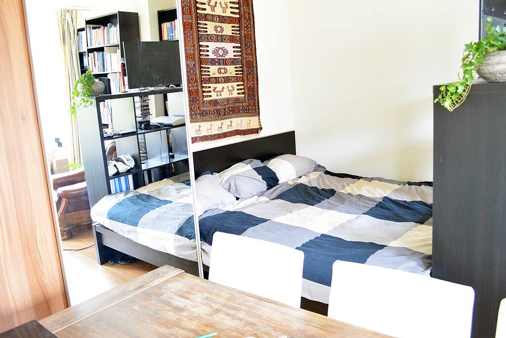 Comfi king size bed!
