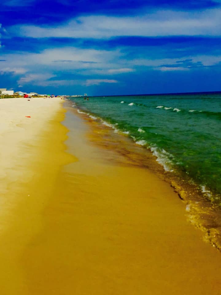 Beach Bliss - Sleeps 12 - Alabama