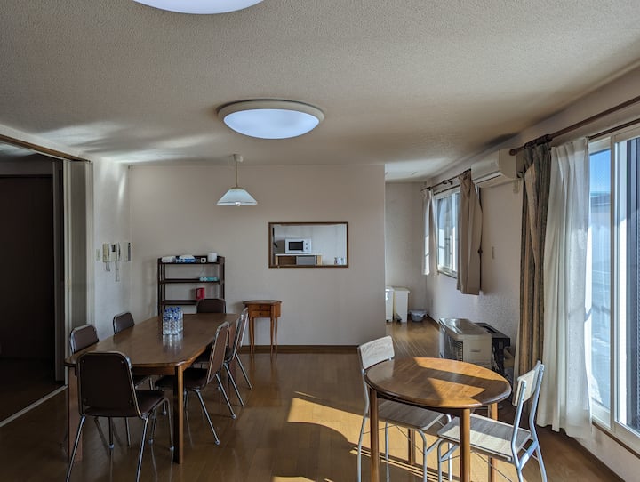 Obihiro City Center! Accommodates up to 8 people! Perfect for groups or families with exclusive use…