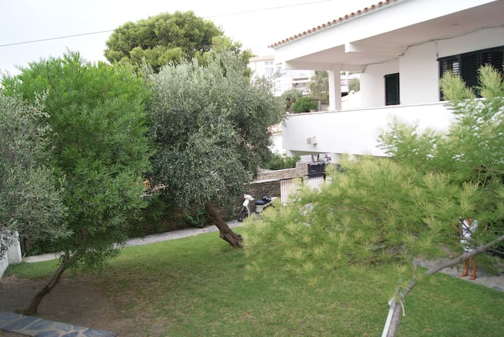 Lovely charming House with Sight!