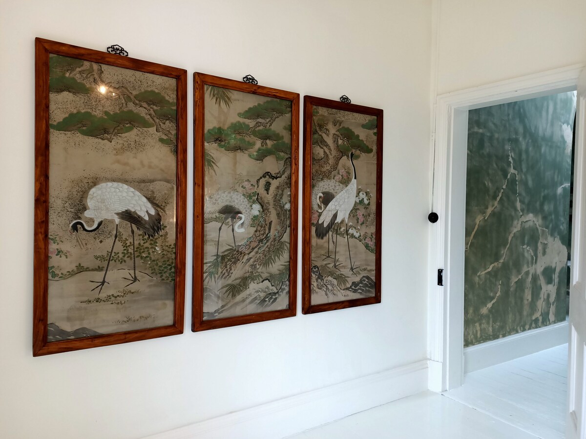 Annonce Airbnb populaire: The Vicarage At Clunes. Luxury French style villa. à Shire Of Hepburn