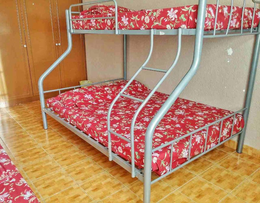 Bunk bed